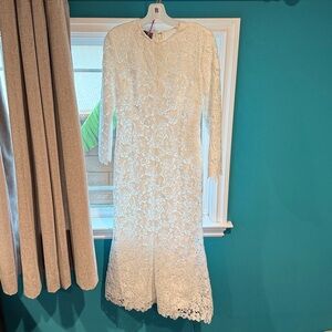 NWOT Monique Lhuillier Ivory/white Lace Sample knee/midi Length Dress Sz 6